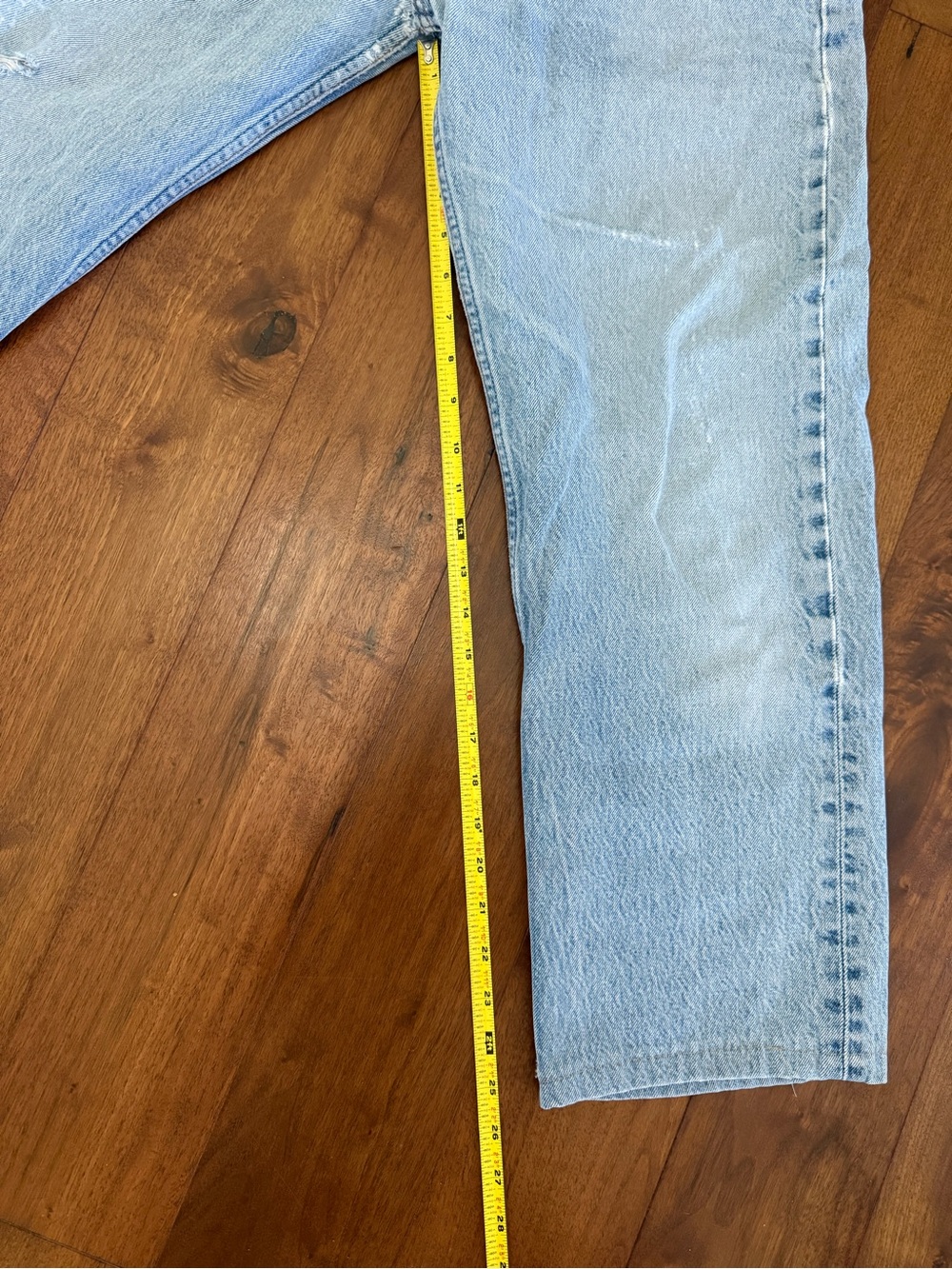 Vintage Levi’s 501 Denim Jeans Made in USA - Picture 8 of 15